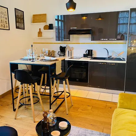 Appartement Place de la Cath' avec parking Colmar Extérieur photo