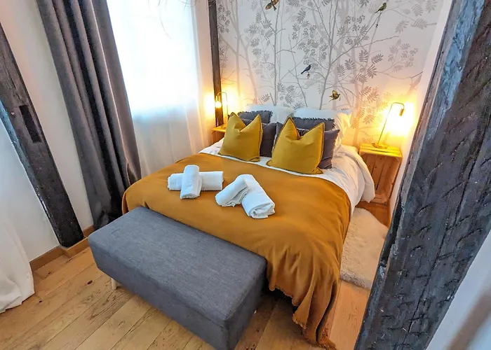 Appartement Place De La Cath\' Avec Parking